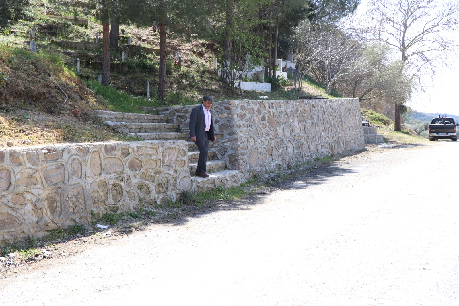 Kozdere Mezarlığı istinat duvarı ile korumaya alındı