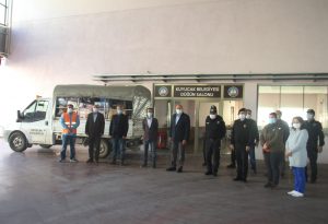 İzmir’de meydana gelen deprem felaketinin ardından yurtta ve dünyada depremzedelere