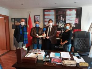 Çamura şekil veren ve bir sanata dönüştüren hünerli ellerin, zanaatkarların