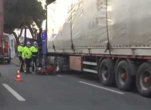 Aydın’ın Nazilli ilçesinde devlet karayolu üzerinde bulunan eski polis okulu
