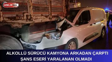 Hızla kamyona çarptı kazadan yara almadan kurtuldu
