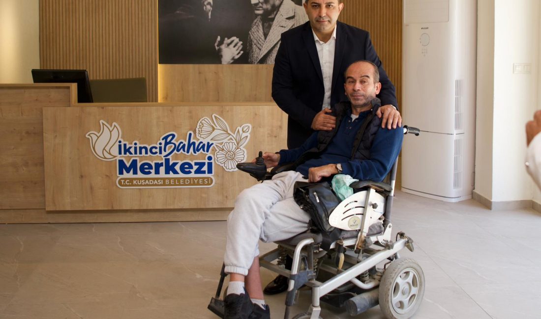 Kuşadası Belediye Başkanı Ömer Günel