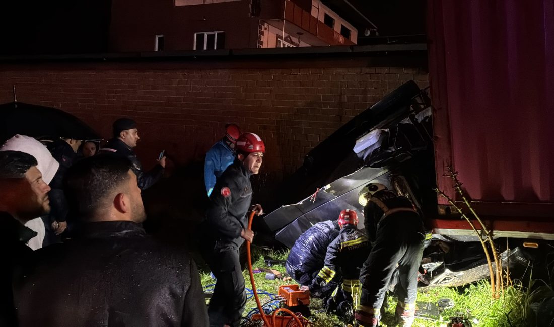 Aydın’ın Efeler ilçesinde gece saatlerinde