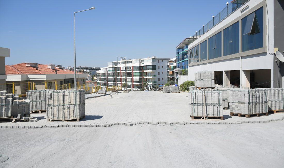 Kuşadası Belediyesi, kent genelinde başlattığı hizmet atağını sürdürüyor. Belediye Başkanı