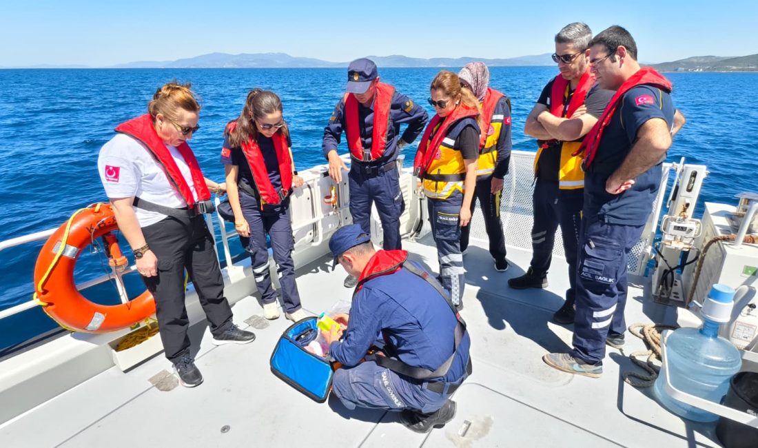 ​AYDIN – Aydın’ın Kuşadası ilçesinde, Sahil Güvenlik Karakol Komutanlığı tarafından