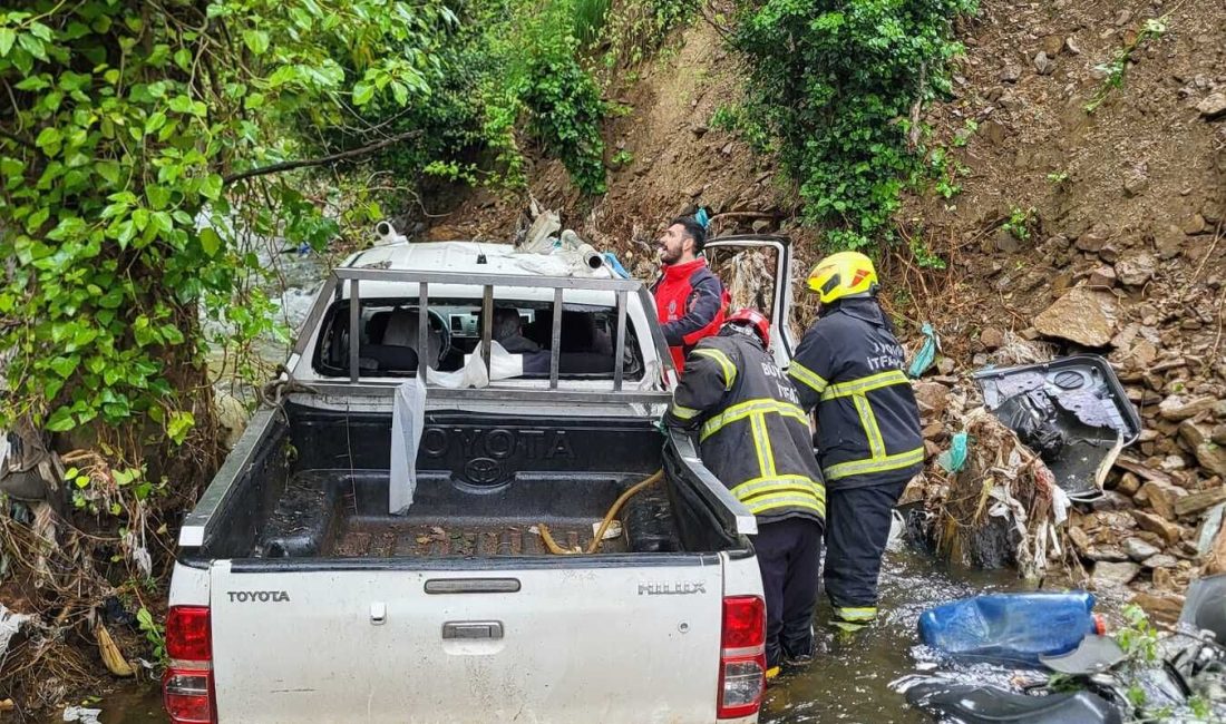 Nazilli’de sabah saatlerinde meydana gelen trafik kazasında, kontrolden çıkan bir