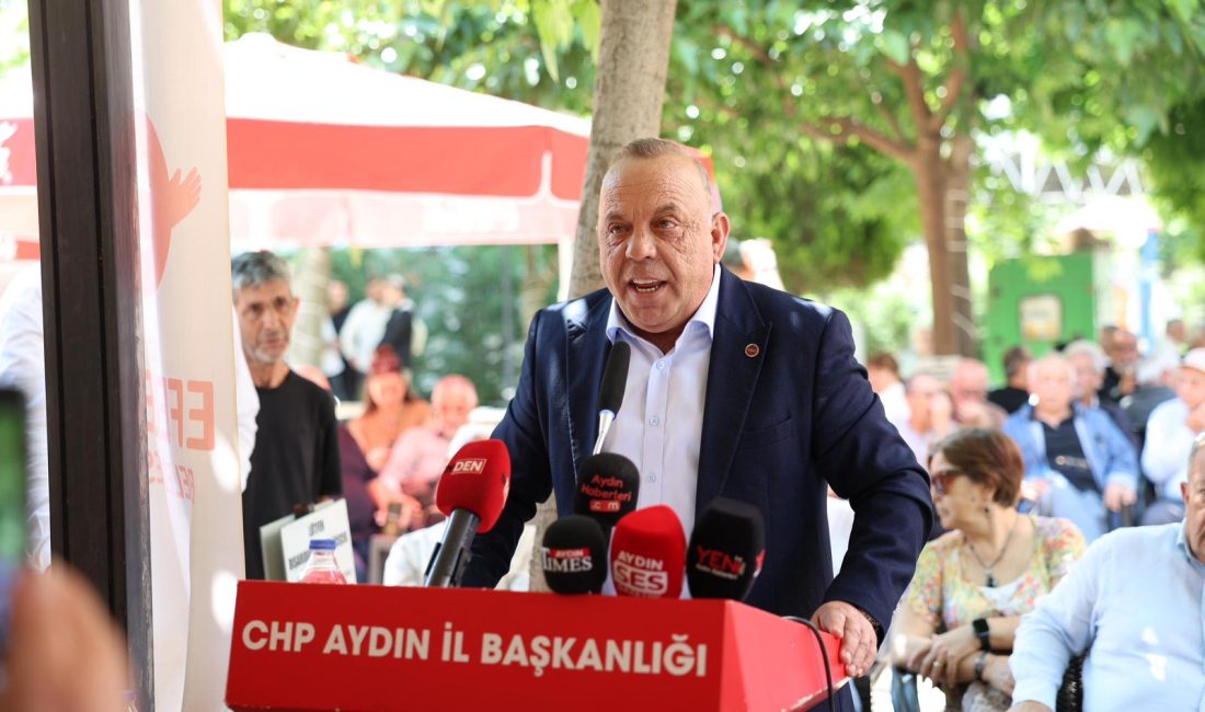 Bozdoğan Belediye Başkanı Mustafa Galip Özel, Efeler’de düzenlenen CHP bayramlaşma