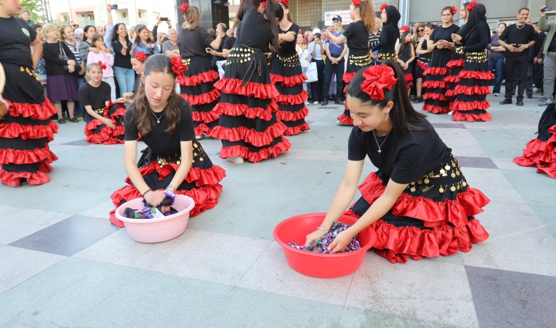 Nazilli Belediyesi, bir ilke imza atarak kenti Kakava Şenlikleri ile