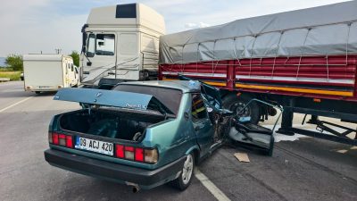 Nazilli-Bozdoğan yolu üzerinde otoban girişi yakınlarında meydana gelen trafik kazasında,