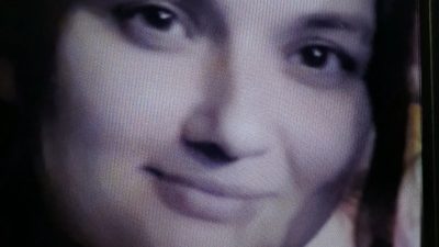 Aydın’ın Nazilli ilçesinde, Vergi Dairesi Müdürlüğü’nde memur olarak görev yapan