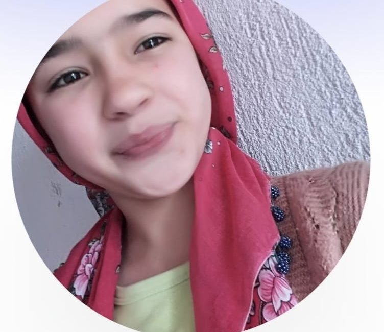 Aydın’ın Nazilli ilçesinde evinde aniden rahatsızlanan 16 yaşındaki Gamze Sağlam,