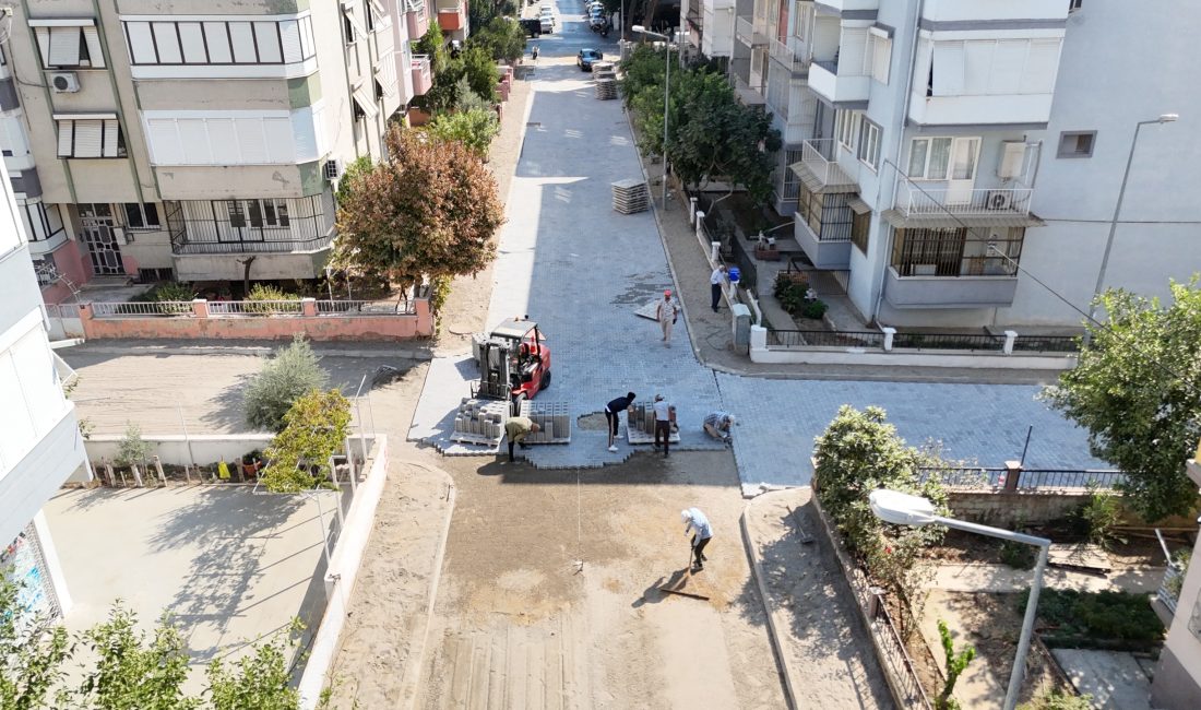 Nazilli Belediyesi, ilçe genelinde sürdürdüğü yol yenileme ve altyapı çalışmalarında